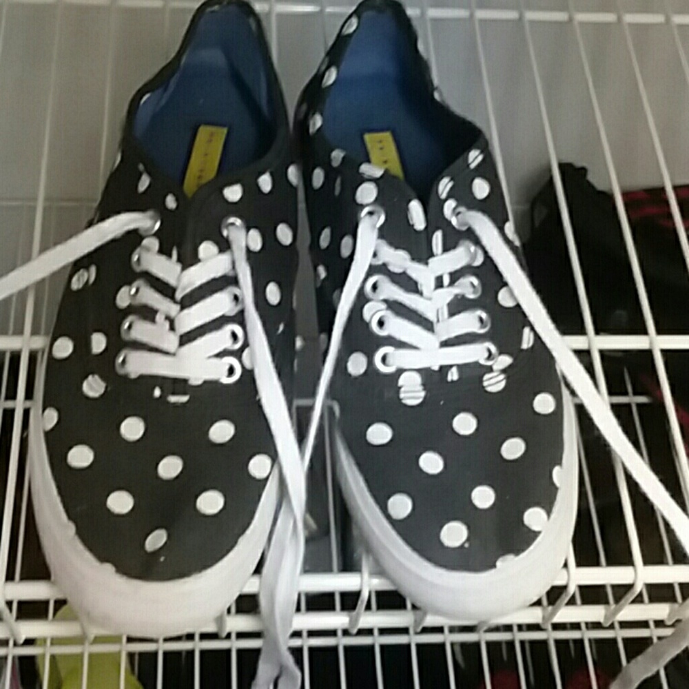 Black and white skater shoes